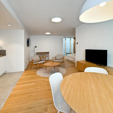 Ξενοδοχείο με διαμερίσματα Housingcoruna Rua Do Anxo