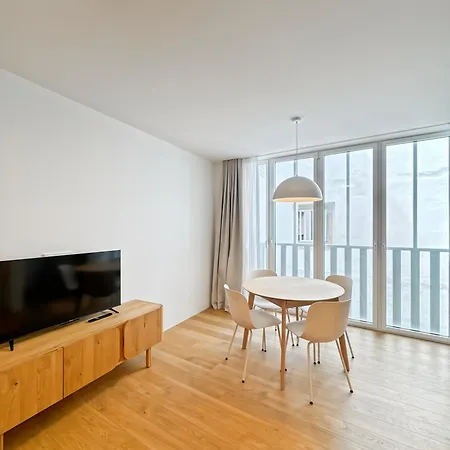 Housingcoruna Rua Do Anxo 3*