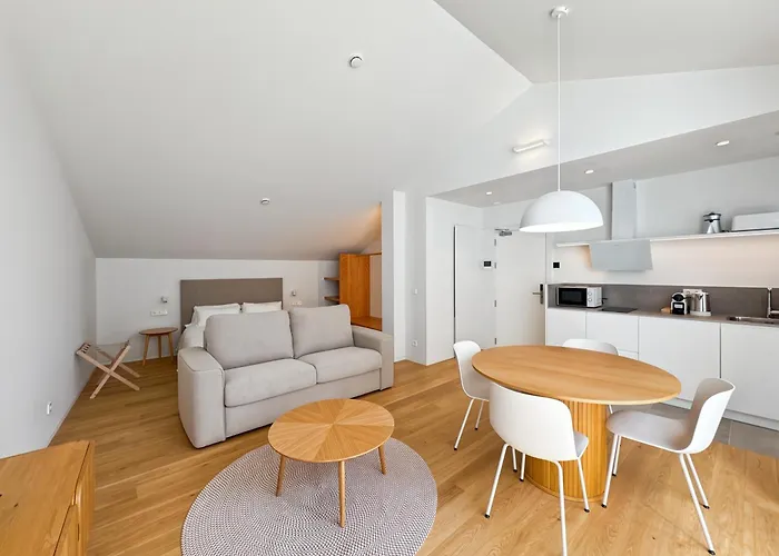 Housingcoruna Rua Do Anxo Hotel apartamentowy 3*