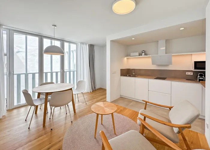 Housingcoruna Rua Do Anxo 3*