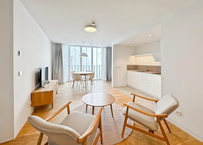 Hotel apartamentowy Housingcoruna Rua Do Anxo 3*