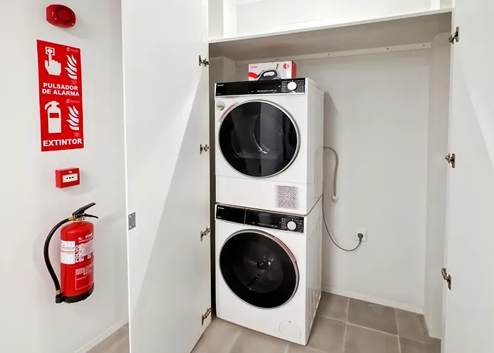 Hotel apartamentowy Housingcoruna Rua Do Anxo